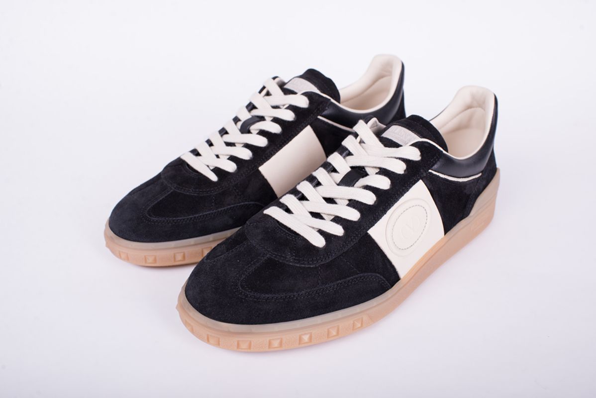 Замшевые кеды черные Upvillage 25/26 VALENTINO 7Y0S0H77