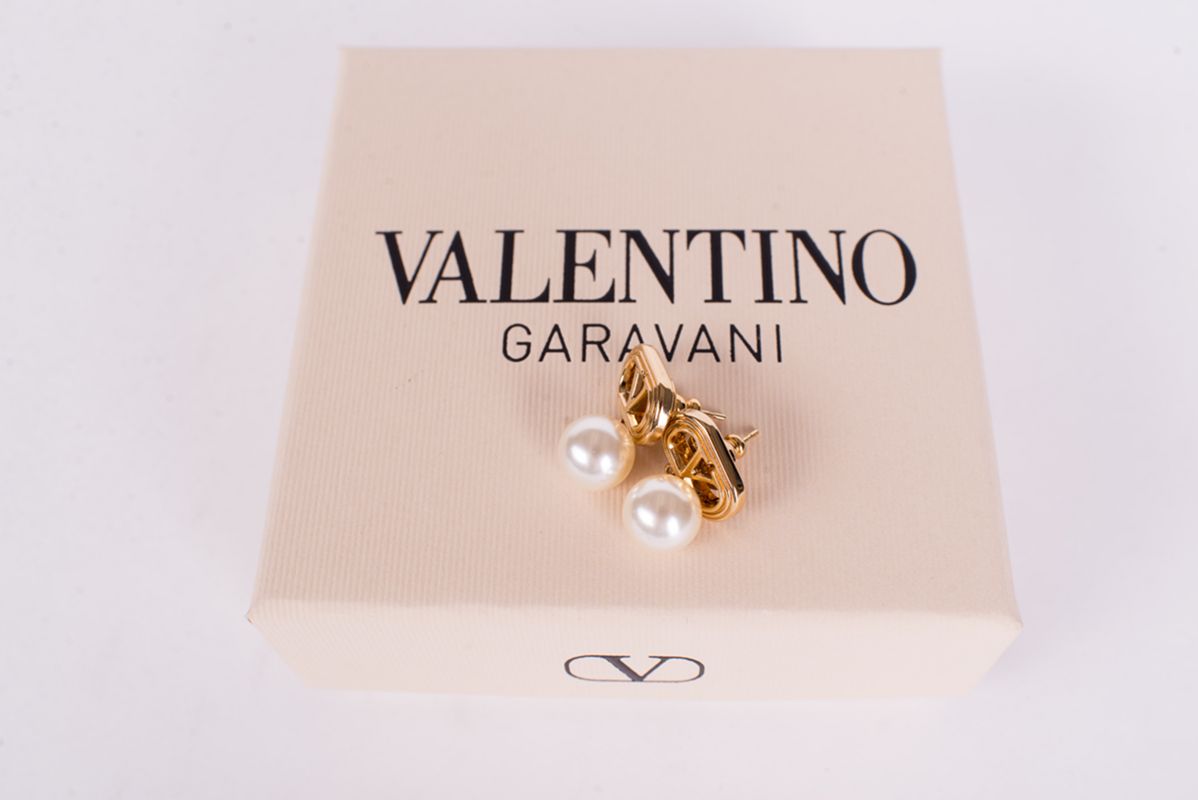 Серьги из латуни и жемчужной бусиной Swarovski SS26 VALENTINO 7W0J0Y78UXM