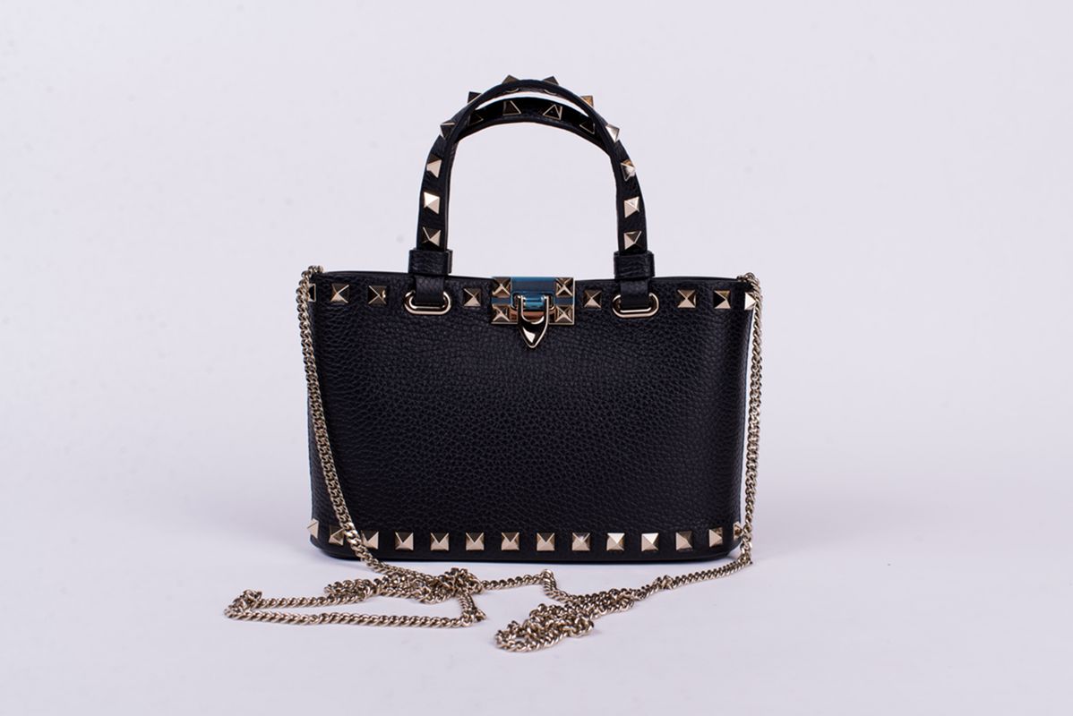 Сумка-тоут Rockstud mini черная SS26 VALENTINO 8W2P0AT0VSH