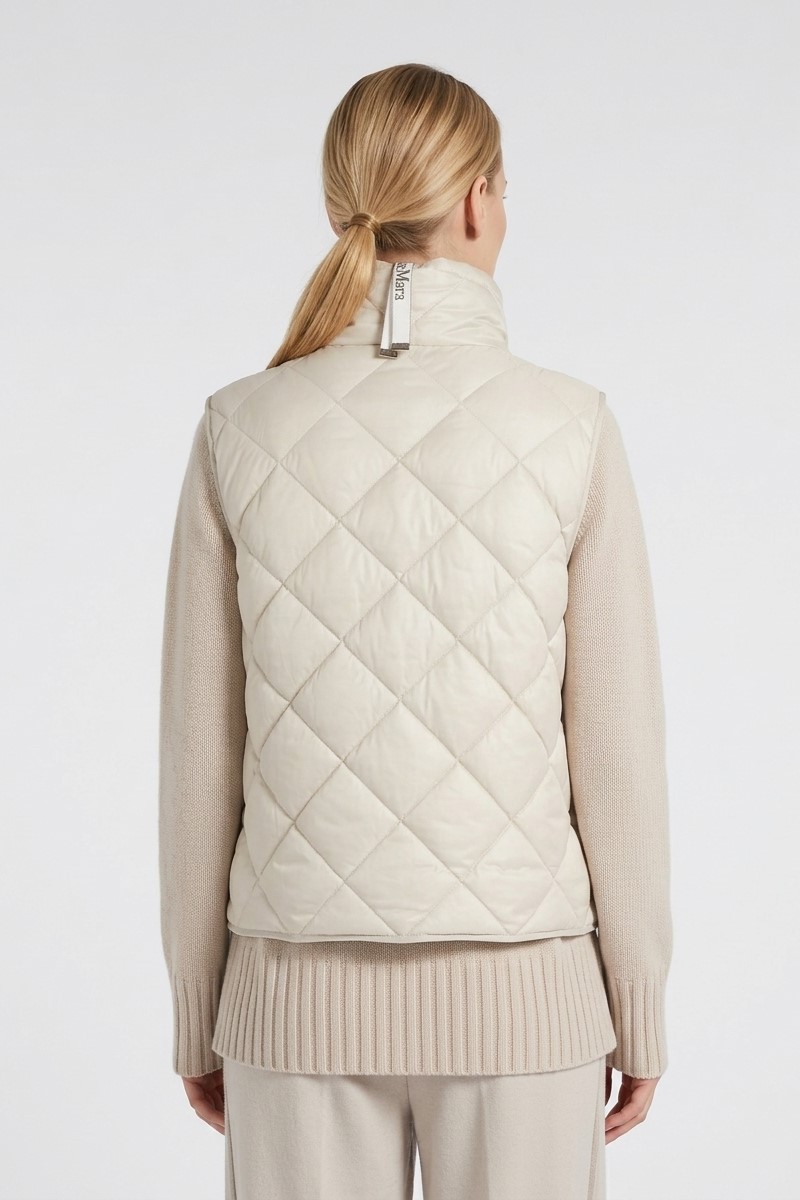 Жилет стеганный светло-серый "26  MAXMARA  TREGIC