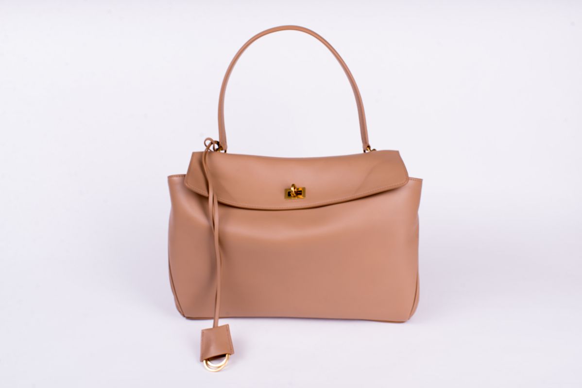 Сумка Rodeo medium latte 25/26 BALENCIAGA 789772-2AA4V-2621