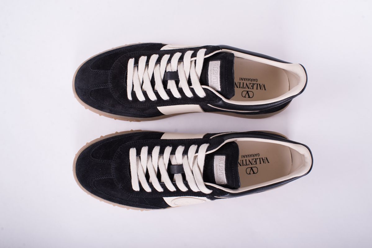 Замшевые кеды черные Upvillage 25/26 VALENTINO 7Y0S0H77