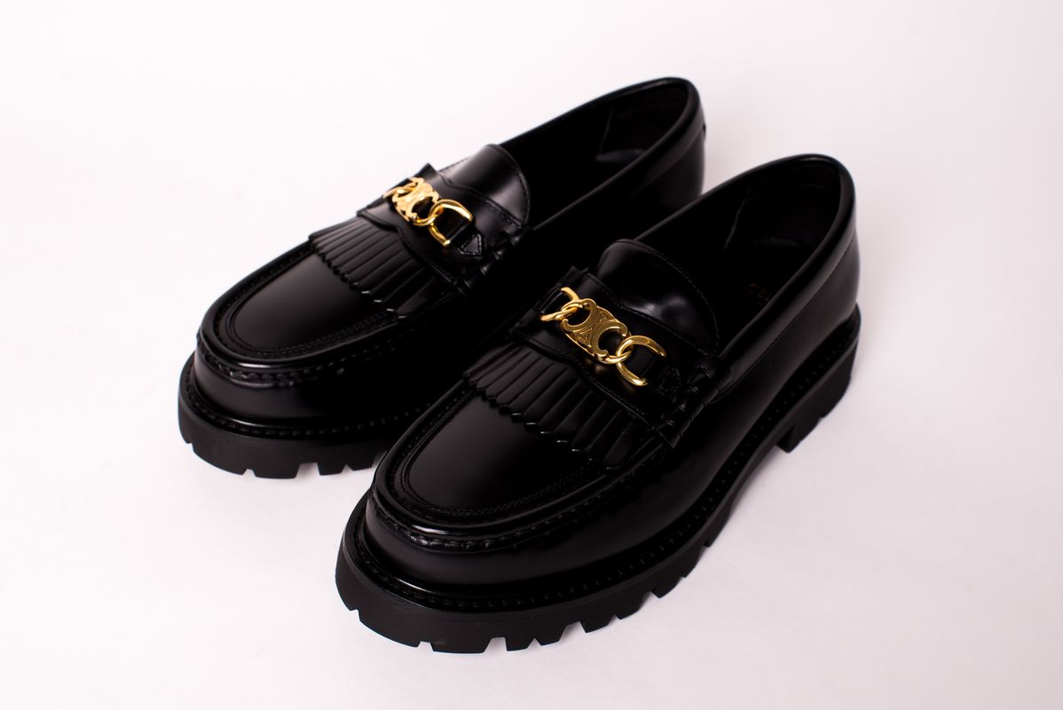 Лоферы черные Margaret SS25 Celine 344893602C.38NO
