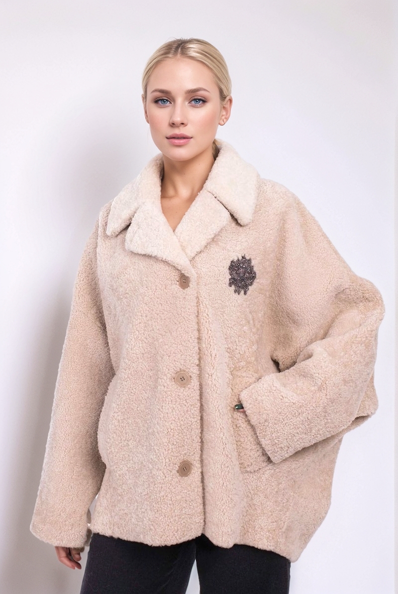Дубленка бежевая с аппликацией 24/25 RinDi 24/306