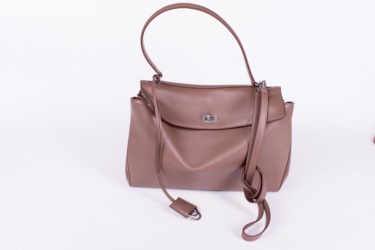 Сумка Rodeo medium TAUPE 25/26 BALENCIAGA 789772-2AA4U-2909