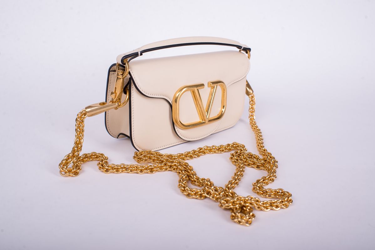 Сумка Locò Small молочная 25/26 VALENTINO 7W0B0K53ZXL