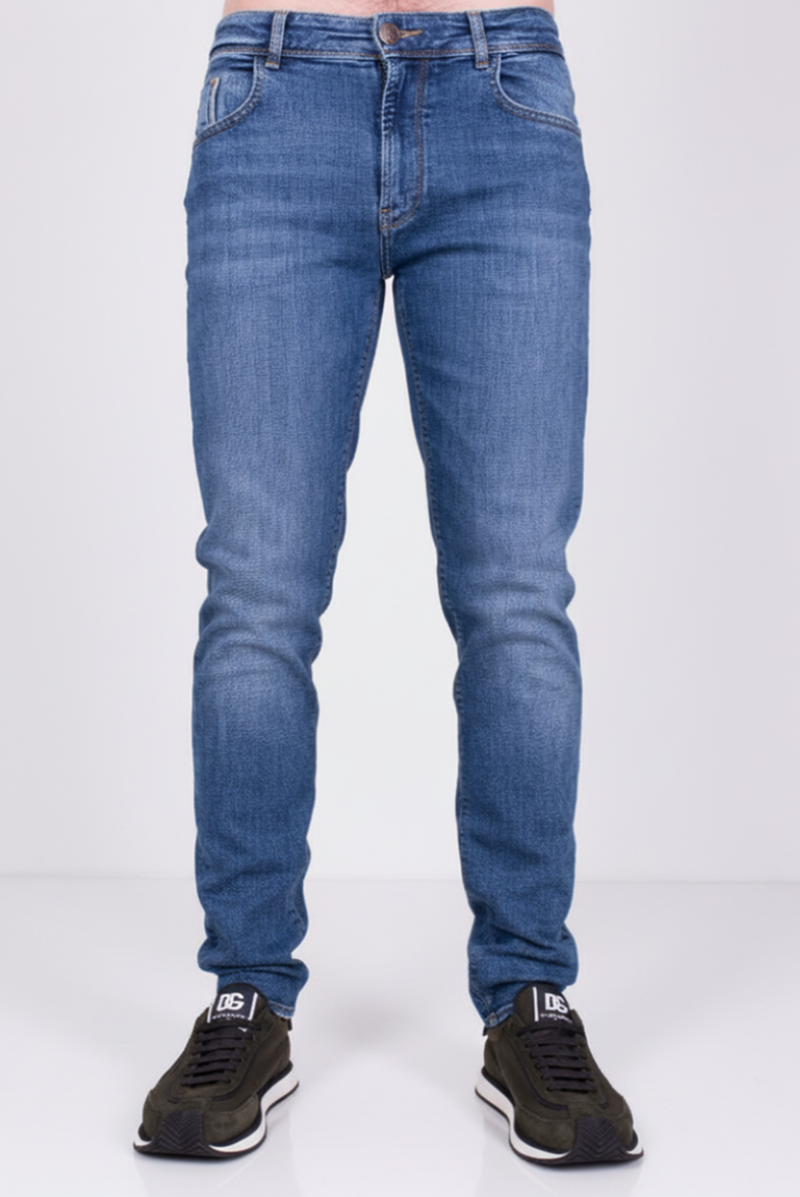 Джинсы с потертостями SS26 FRADI WN2186