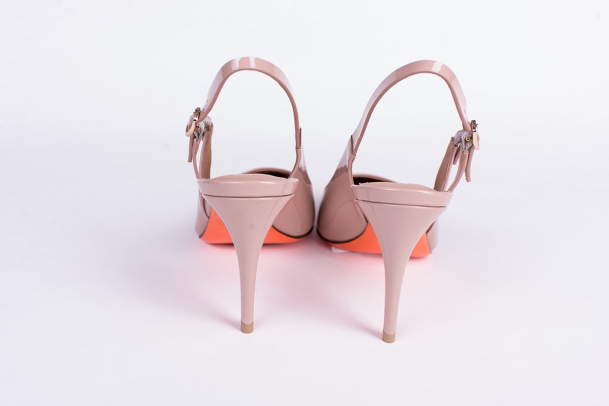 Лакированные туфли бежевые SS25 SANTONI WDIG71269HI2NVHDP29