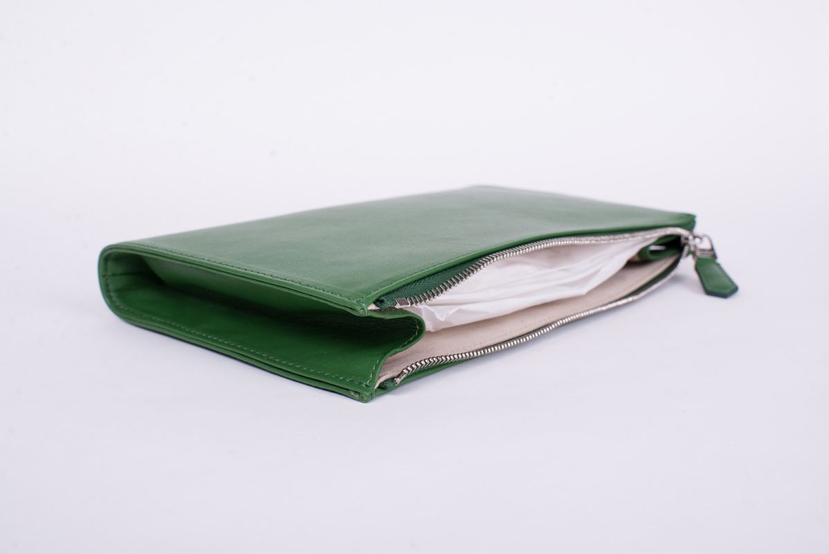 Клатч кожаный зеленого цвета 25/26 SANTONI UFPGA2579FO-HUXU100