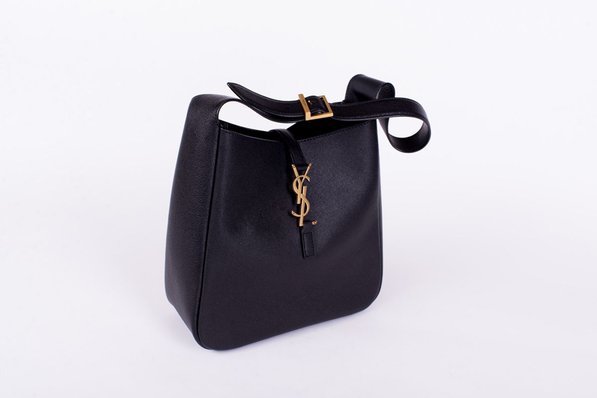 Сумка Le 5 a 7 черная SS26 SAINT LAURENT 850533 AAAUQ