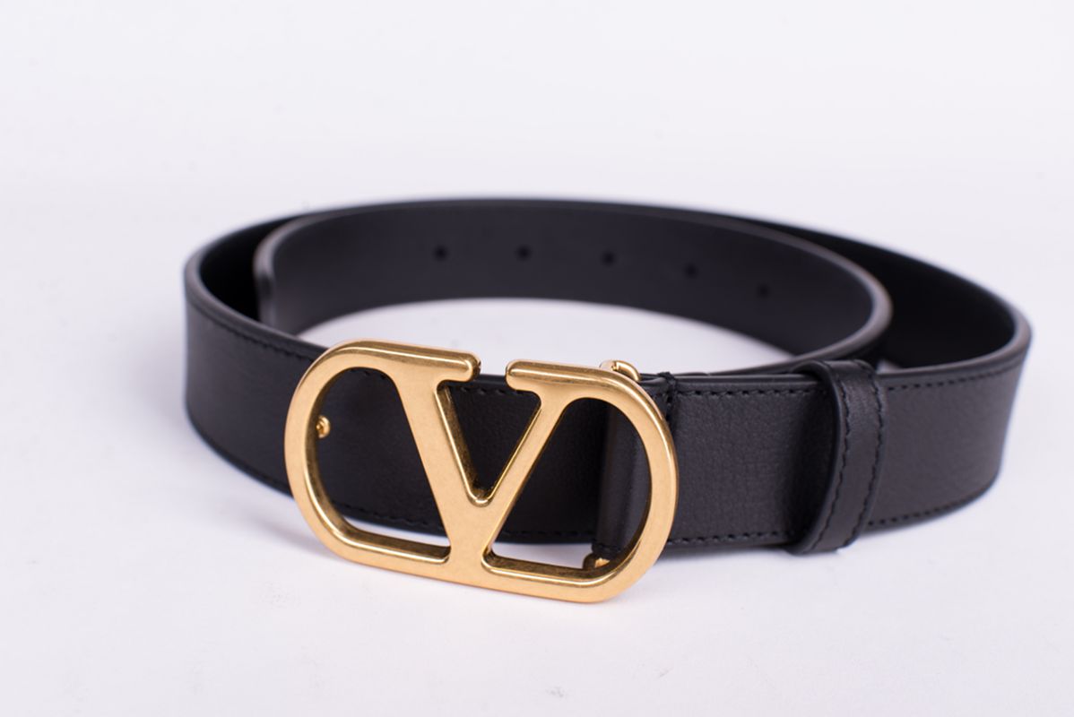 Ремень кожаный черный VLogo Signature SS25 VALENTINO 6W2T0SM3IY/0NO